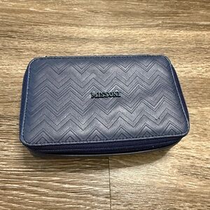 Missoni Delta One Amenity Kit FULL SET Travel Bag Eye Mask Socks Toothbrush